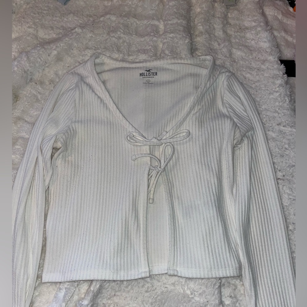 Hollister Cardigan